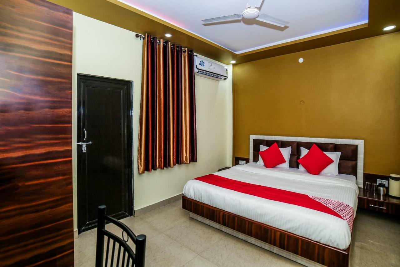 Sanskar Guest House グワーリヤル エクステリア 写真